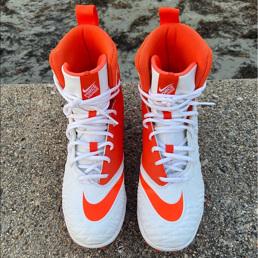 Nike Football cleats.Force Savage orange/white 7.5